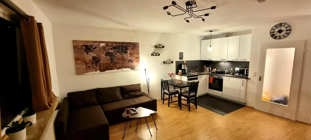 Business Apartment Mit Kuche Fur 1-3 +Netflx+5G Wlan Nahe Der Mhh Im Industrial Design Hannover